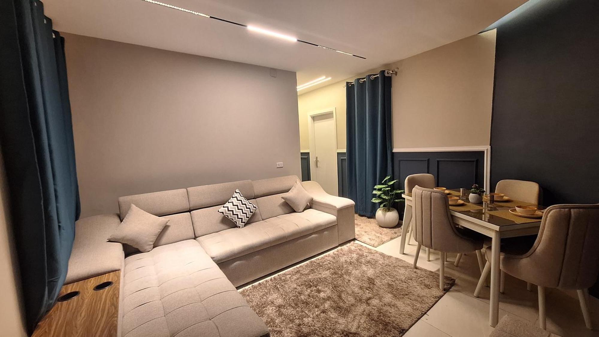 Downtown Family Hotel *