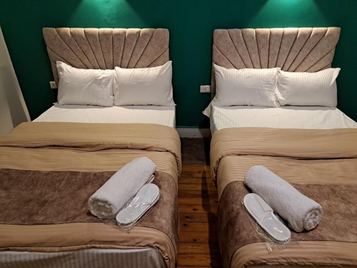 Downtown Family Hotel